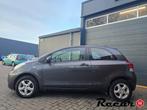 Toyota Yaris - 1.0 VVTi Acces/Nieuwe Apk+Beurt /Aux, Voorwielaandrijving, Elektrische ramen, 532 kg, Gebruikt