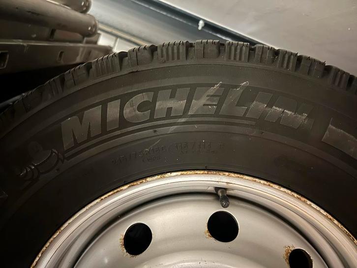 Winterbanden Michelin Fiat Ducato Camper, Auto diversen, Autosport-onderdelen, Gebruikt, Ophalen