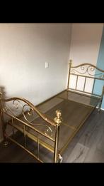 1 persoonsbed in goud kleur, Huis en Inrichting, Slaapkamer | Bedden, 90 cm, Ophalen, Tweepersoons