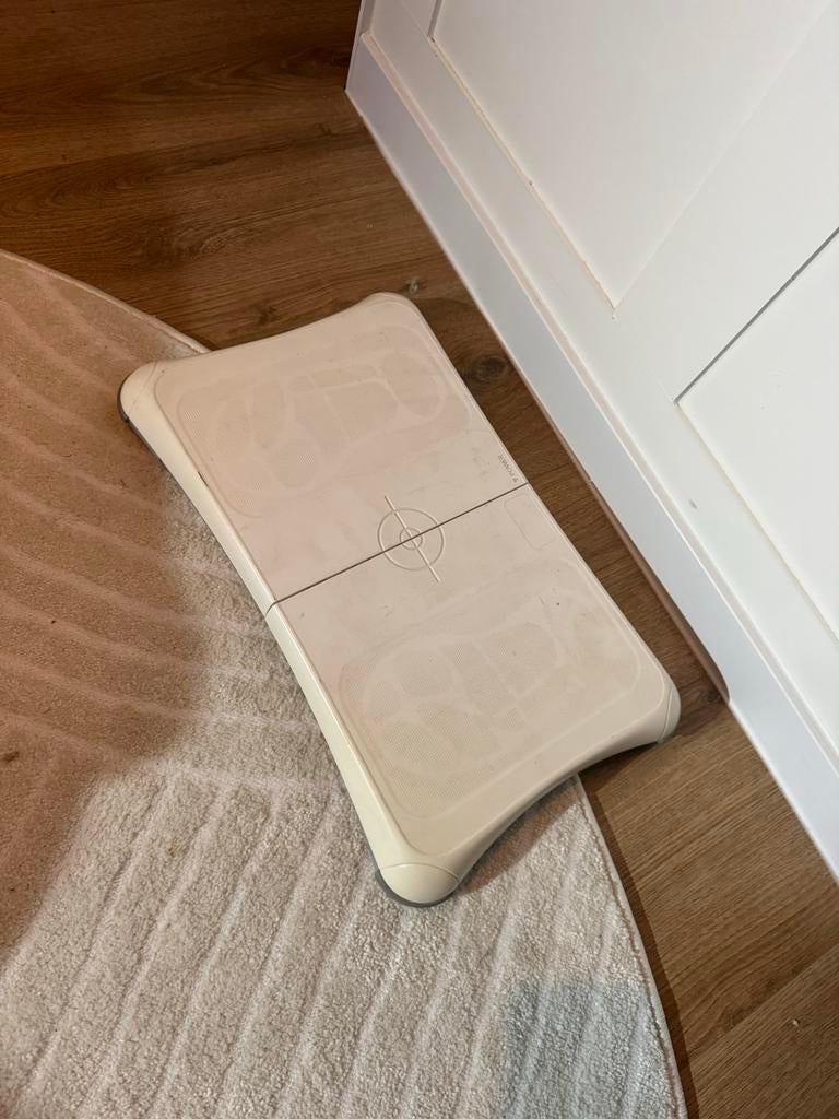Wii Balance Board - Fit op de Wii!, Spelcomputers en Games, Games | Nintendo Wii, Ophalen, Gebruikt, 1 speler, Vanaf 3 jaar