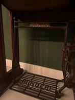 Antieke Singer Naaimachine met Tafel, Antiek en Kunst, Antiek | Naaimachines, Ophalen