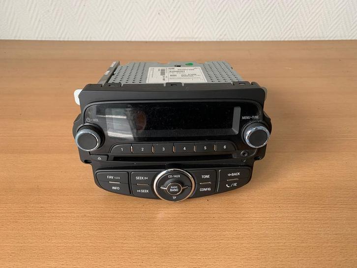 radio origineel chevrolet aveo 2011 tot 2015 95494106, Auto diversen, Autoradio's, Ophalen of Verzenden