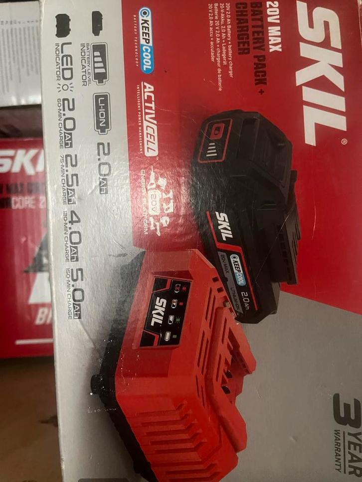 Skil Boor- en Schroefmachine - Nieuw!, Doe-het-zelf en Verbouw, Gereedschap | Boormachines, Nieuw, Boor- en Schroefmachine, 400 tot 600 watt