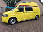 Volkswagen Transporter Kombi 2014 Geel ex Ambulance, Auto's, Volkswagen, Origineel Nederlands, Te koop, 233 €/maand, Transporter