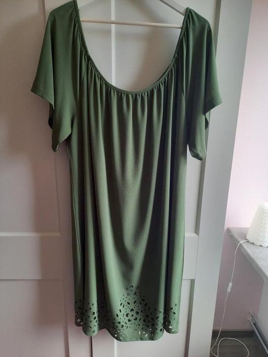 Super gave zgan jurk van Mat. Maat L/ mt 50/52, Kleding | Dames, Grote Maten, Zo goed als nieuw, Jurk, Groen, Ophalen of Verzenden