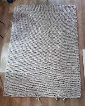 Hay vloerkleed 240x170 beschikbaar voor biedingen