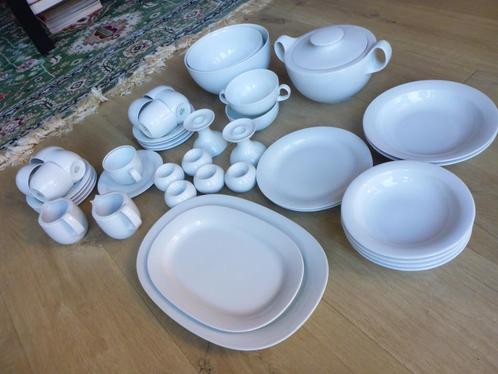 Serviesdelen Arzberg Swingline., Huis en Inrichting, Keuken | Servies, Zo goed als nieuw, Overige typen, Overige stijlen, Porselein