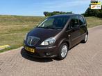 Lancia Musa 1.4i 16V Gold S&S Airco Trekhaak 2 sleutels City, Auto's, Voorwielaandrijving, Euro 5, Zwart, Bruin