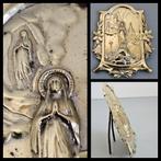 Antiek geel koperen religieuze standaard, Maria, Ophalen of Verzenden