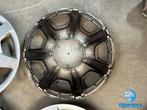 ORIGINELE Mercedes Vito W169 wieldoppen 15 inch, Auto diversen, Wieldoppen, Ophalen of Verzenden, Gebruikt