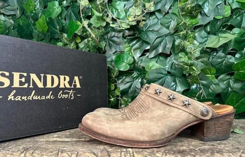 Als nieuw super mooie muilen van Sendra maat 42, Kleding | Dames, Schoenen, Zo goed als nieuw, Sandalen of Muiltjes, Bruin, Ophalen of Verzenden