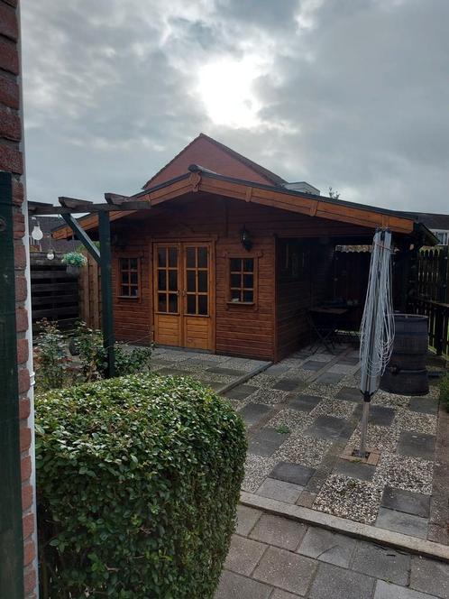 Tuinhuis / Schuur te koop, Tuin en Terras, Tuinhuizen, Zo goed als nieuw, Hout, Ophalen
