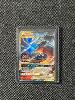 Charizard & Reshiram Tag Team GX 20/214, Ophalen of Verzenden, Zo goed als nieuw, Losse kaart, Foil