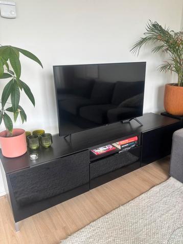 Besta tv meubel beschikbaar voor biedingen