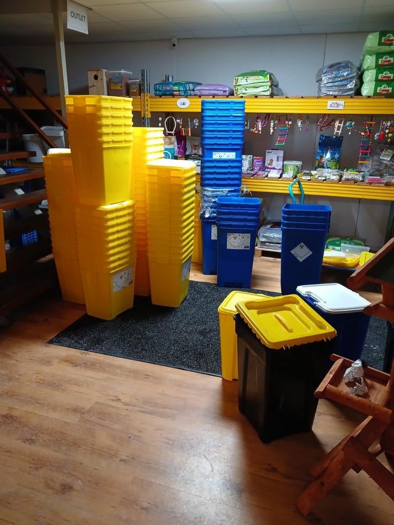 Voertonnen nieuw partij, Dieren en Toebehoren, Dierenvoeding, Ophalen, Hond