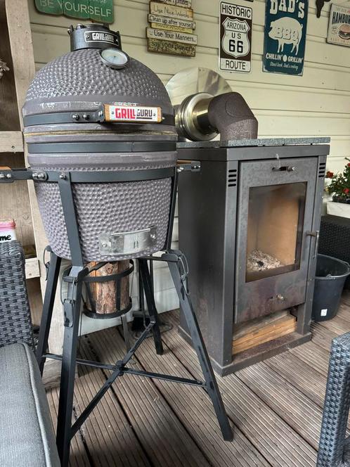 Grill Guru Barbecue Compact met onderstel en accessoires, Tuin en Terras, Barbecue-accessoires, Gebruikt, Ophalen