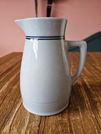 Lila/Blauwe Porseleinen Kan uit Oostenrijk, Antiek en Kunst, Antiek | Keramiek en Aardewerk, Ophalen of Verzenden