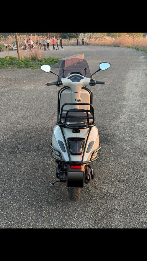 Vespa Sprint 2020 E5, Fietsen en Brommers, Scooters | Vespa, Gebruikt, Vespa S, Maximaal 45 km/u, Benzine, Ophalen