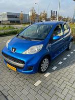 Peugeot 107 1.0 12V 5DR 2011 Blauw, Auto's, Voorwielaandrijving, 68 pk, Origineel Nederlands, Handgeschakeld