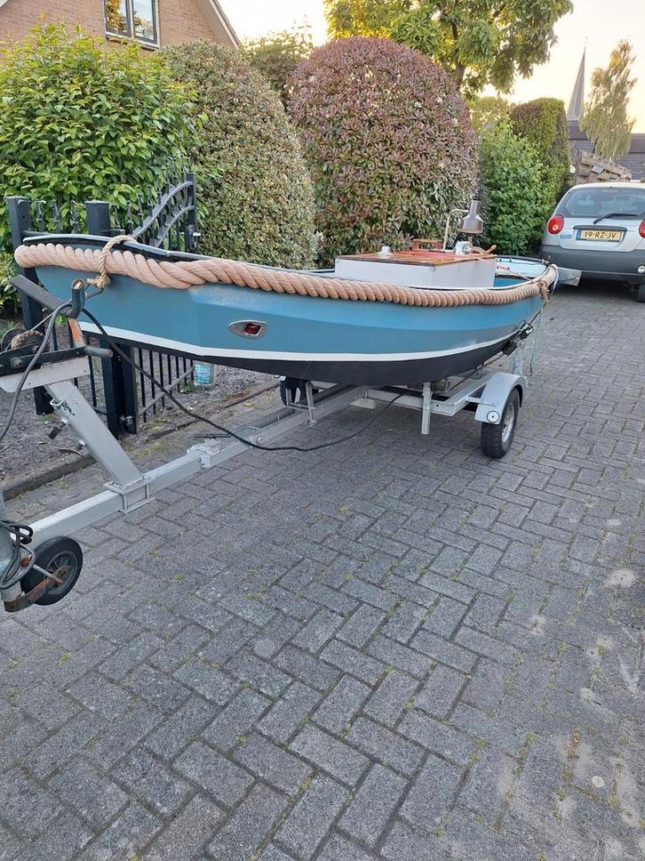 Klassieke boot/sloep/vlet te koop compleet met trailer, Hobby en Vrije tijd, Overige Hobby en Vrije tijd, Gebruikt, Ophalen