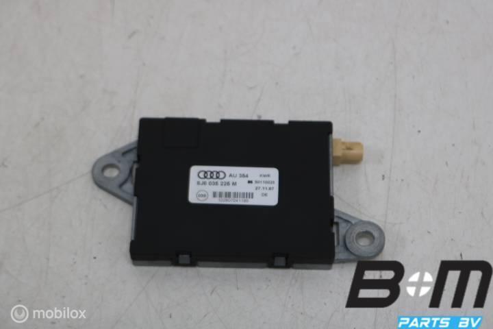 Antenneversterker Audi TT 8J 8J8035225M, Auto diversen, Autoradio's, Gebruikt