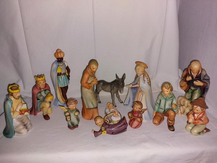 Hummel goebel kerstgroep kerststal met gebreken, Diversen, Kerst, Gebruikt, Ophalen