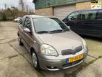 Toyota Yaris 1.3 VVT-i met airco, keurige Dealerauto met NAP, Auto's, Toyota, Voorwielaandrijving, Gebruikt, 4 cilinders, 400 kg