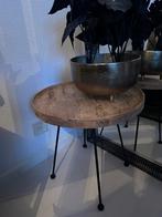 Twee tafeks goud en hout, Huis en Inrichting, Tafels | Salontafels, Ophalen, 50 tot 100 cm, Rond, Zo goed als nieuw