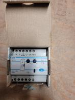 Hager EV 101 Dimmer, Doe-het-zelf en Verbouw, Elektra en Kabels, Ophalen of Verzenden, Gebruikt, Schakelaar