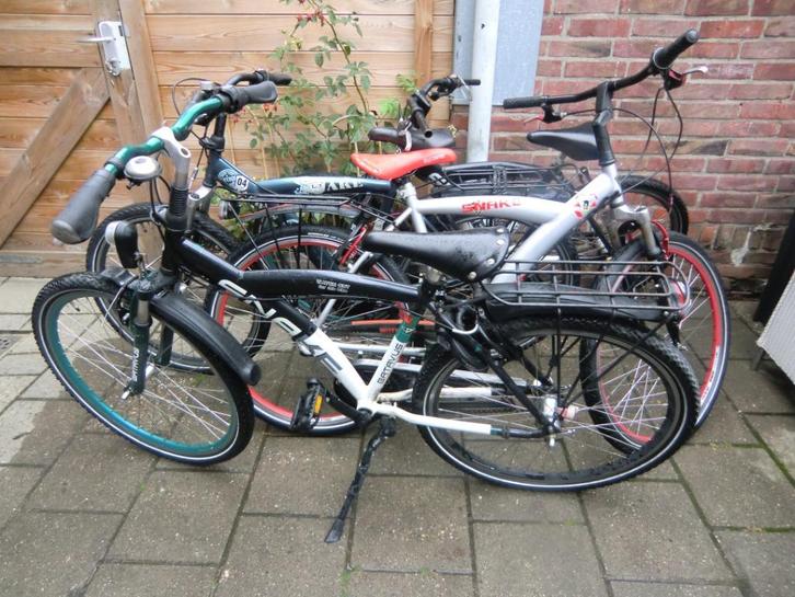Schuuropruiming 4 x Batavus snake (26 Inch ) ., Fietsen en Brommers, Fietsen | Jongens, Gebruikt, 26 inch of meer, Handrem, Versnellingen