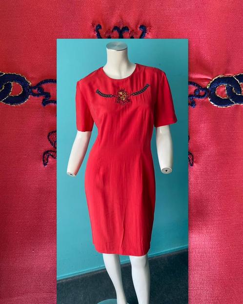 Vintage rode zijden jurk maat 40, Kleding | Dames, Jurken, Gedragen, Maat 38/40 (M), Rood, Knielengte, Verzenden