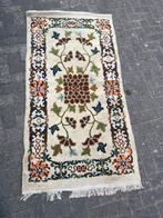 Witte pers in matige staat vintage jaren 70-80 retro €7,50, Crème, Gebruikt, Vintage retro pers jaren 70-80, 150 tot 200 cm