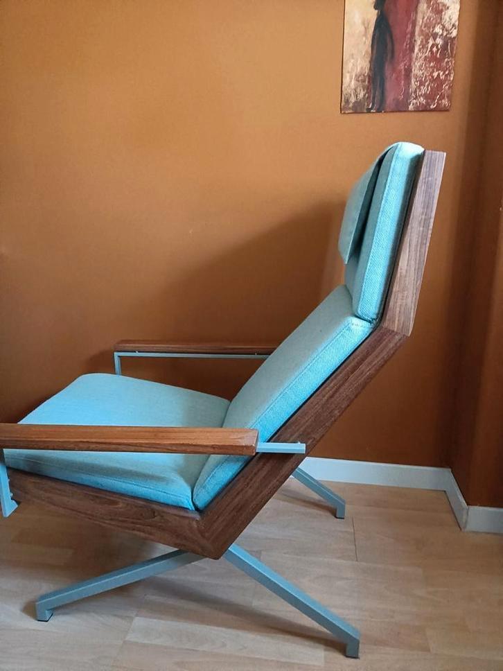 Design Fauteuil Rob Parry, Lotus Lounge Chair, Huis en Inrichting, Fauteuils, Zo goed als nieuw, Hout, Metaal, Ophalen of Verzenden