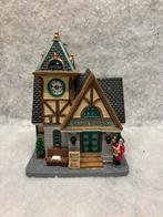 Lemax (50) VILLAGE TOWN HALL- Retired, Diversen, Kerst, L, Zo goed als nieuw, L, L
