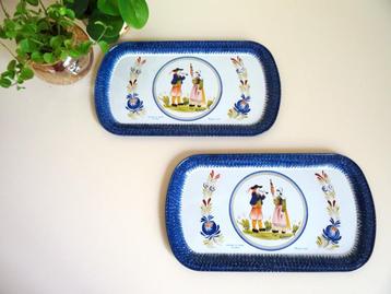 2 dienbladen schaaltjes gemerkt HB Henriot Quimper. 25x14cm  beschikbaar voor biedingen