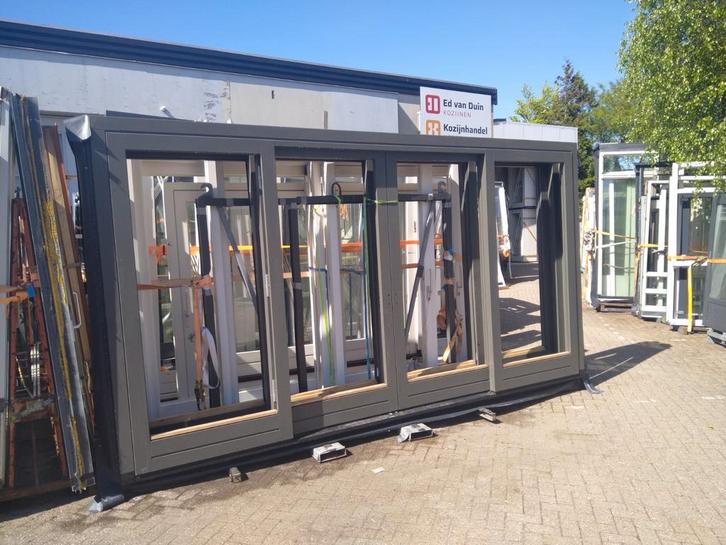 2 x schuifpui kozijn met 2 schuifdeuren 4 vakken, Doe-het-zelf en Verbouw, Deuren en Horren, Zo goed als nieuw, Buitendeur, 215 cm of meer