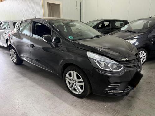 Renault Clio 0.9 TCE 2018 VOORSCHADE, Auto diversen, Schadeauto's, Handgeschakeld, Benzine, Hatchback, Zwart, Ophalen