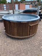 Hottub gebruikt / houtgestookt / xxl / externe kachel