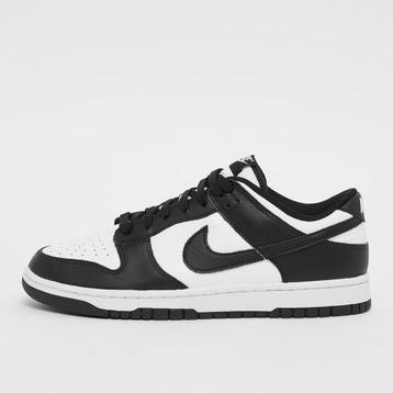 Nike dunk low new in box beschikbaar voor biedingen