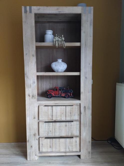 Acaciahouten kast bassano NU VOOR MAAR €60,-, Huis en Inrichting, Kasten | Boekenkasten, Zo goed als nieuw, 50 tot 100 cm, 200 cm of meer