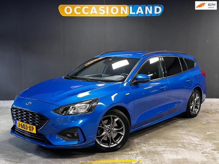 Ford Focus Wagon 1.0 EcoBoost ST Line|KEYLESS|TREKHAAK|CRUIS, Auto's, Ford, Bedrijf, Te koop, Focus, ABS, Achteruitrijcamera, Airbags