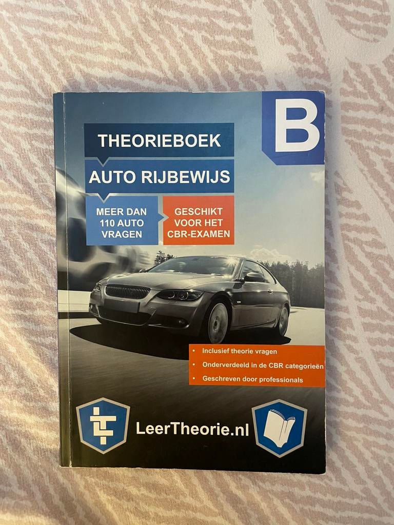 Theorieboek Auto Rijbewijs, Ophalen, Alpha, Zo goed als nieuw, Niet van toepassing