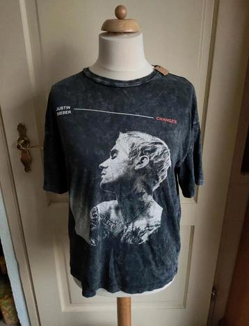Nieuw! Justin Bieber/ T-shirt/ S ruim (paspop is 42)  beschikbaar voor biedingen