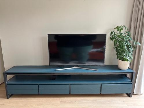 Tv meubel D-Bodhi Fendy 250cm, Huis en Inrichting, Kasten | Televisiemeubels, Gebruikt, Minder dan 100 cm, 200 cm of meer, 25 tot 50 cm