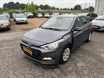Hyundai i20 1.2 LP i- Drive Cool 2018 voorschade beschikbaar voor biedingen