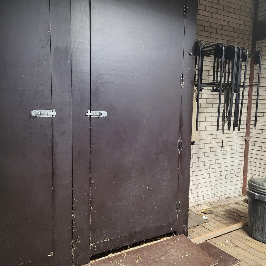 Grote opberg, zadel, schuur, stal kasten., Ophalen of Verzenden, Overige soorten