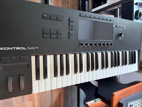 Midi keyboard kontrol s 49 native instrument, Muziek en Instrumenten, Midi-apparatuur, Nieuw, Ophalen of Verzenden