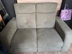 Comfortabele 2-zits bank met hoge rugleuning, Huis en Inrichting, Banken | Bankstellen, Ophalen, Gebruikt, Tweepersoons, Rechte bank