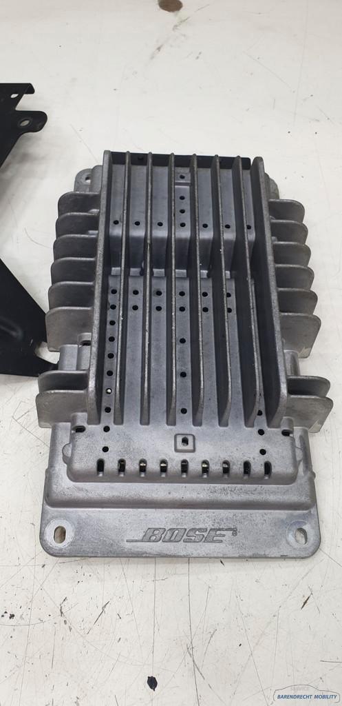 Audio versterker Bose A4 B6 Audi 8H0035223B origineel gebrui, Auto-onderdelen, Elektronica en Kabels, Audi, Gebruikt, Ophalen of Verzenden