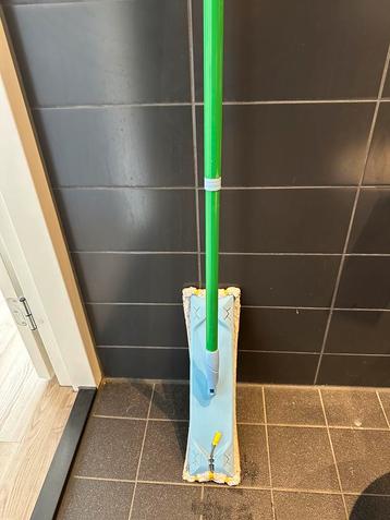 Mop, swiffer type beschikbaar voor biedingen